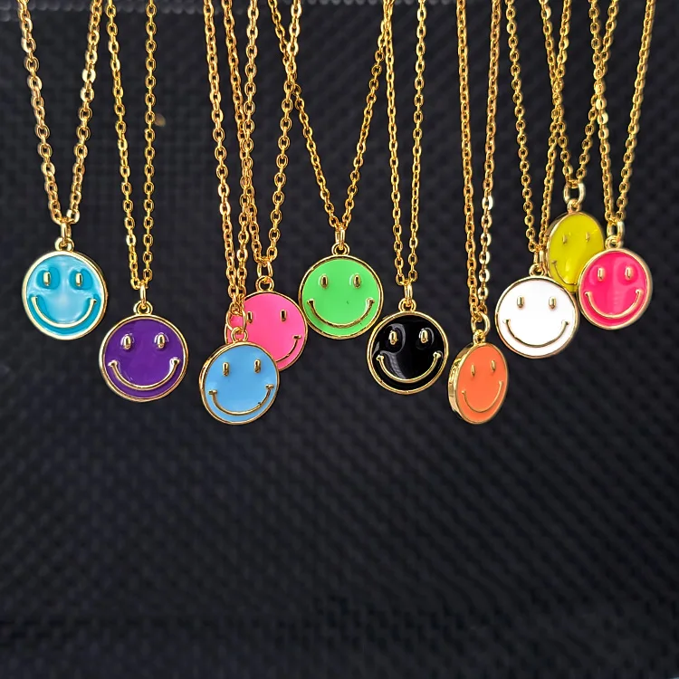 

NM1055 2021 Fashion Popular Jewelry Gold Plated Enamel Smile Happy Face Smiley Pendant Stainless Steel Chain Necklace Jewelry