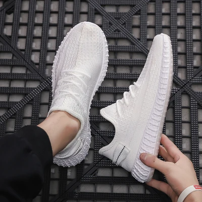 

Lightweight Gym Shoes Mesh Ultra Men Sneakers Running Athletic Shoes Men, Customized colors