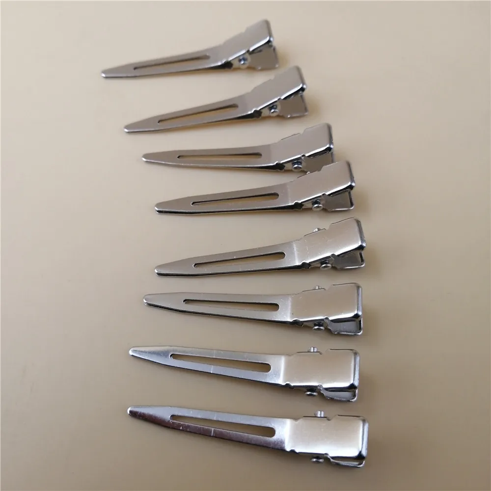 

HAIR EXTENSION MARKING section clips