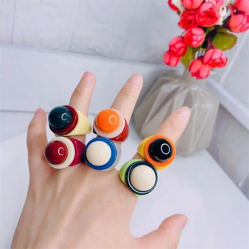 

New Colorful Resin Acrylic Ball Round Sandwich Biscuits Finger Rings Women Cute Geometric Square Pacifier Rings Summer Jewelry