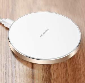 Top quality QI Standard Quick charge 10W Smart wireless phone fast charger for smartphone