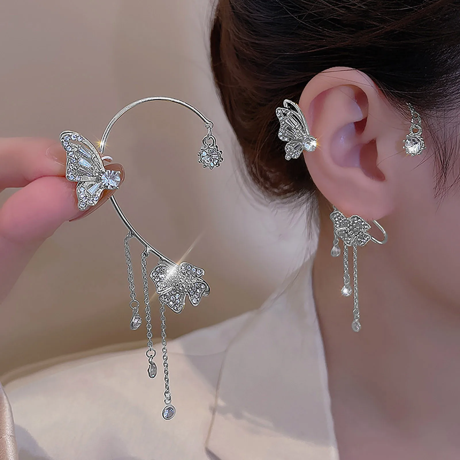 

Hot selling shiny diamond ear bone clip butterfly shape tassel ear clip for ladies gifts