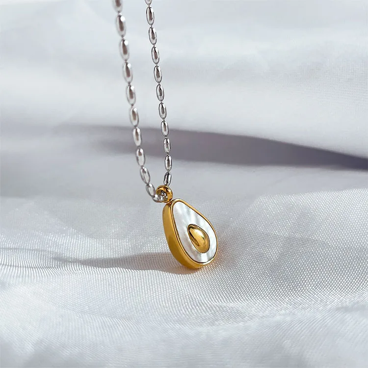 

Summer 18K gold plated Waterproof Stainless steel Personalized dainty fashion avocado pendant necklace for women men