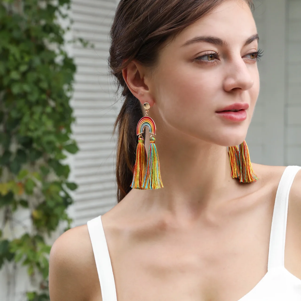 

China Factory Wholesale Rope Woven Bohemian Tassel Earrings Women's Fashion Rainbow Braided Earrings, As pictures