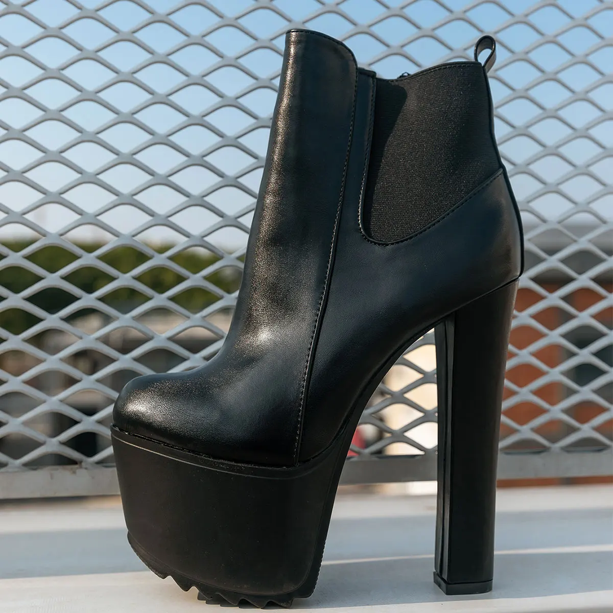 

2022 thick high-heeled all-match Solid Zipper Design Elastic Strap Platform Boots