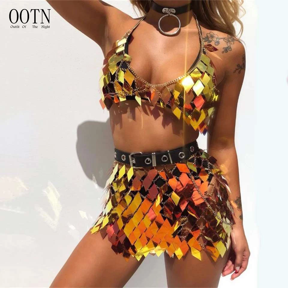 

OOTN Festival Body Chain Set Summer Fashion Sequins Lady Outfits Halter V-Neck Backless Camis Sexy Hollow Out Mini Skirt Set