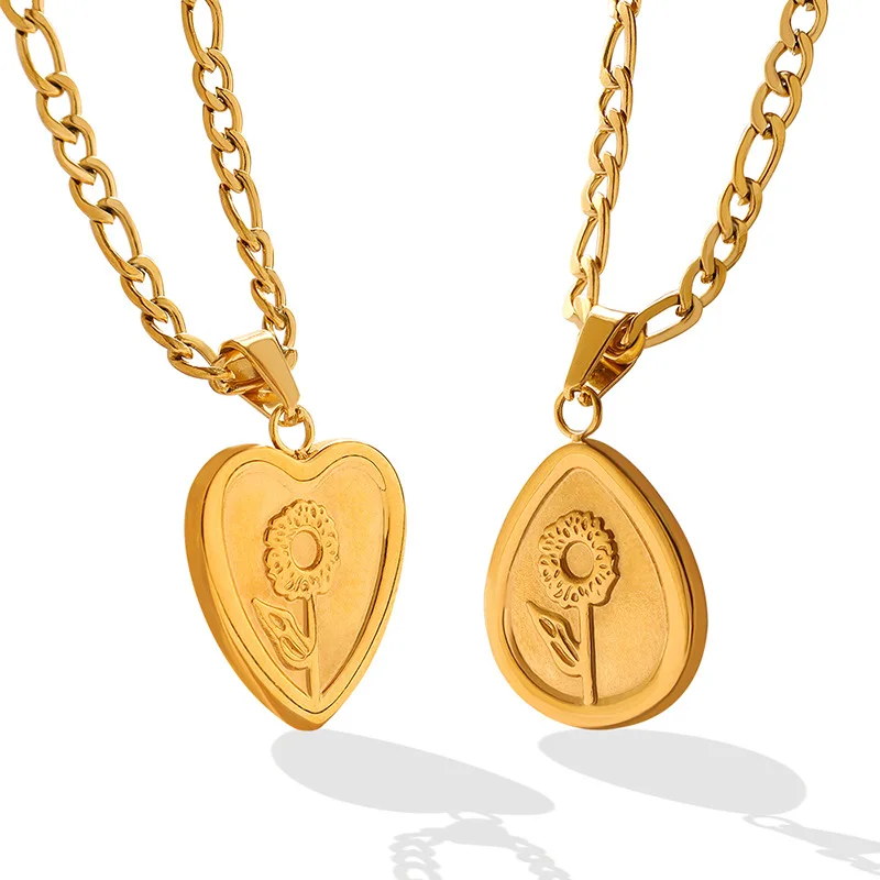

Hot Selling Women Personality Heart Engraved Flower Pendant Necklace Stainless Steel Gold Plated Jewelry Wholesale