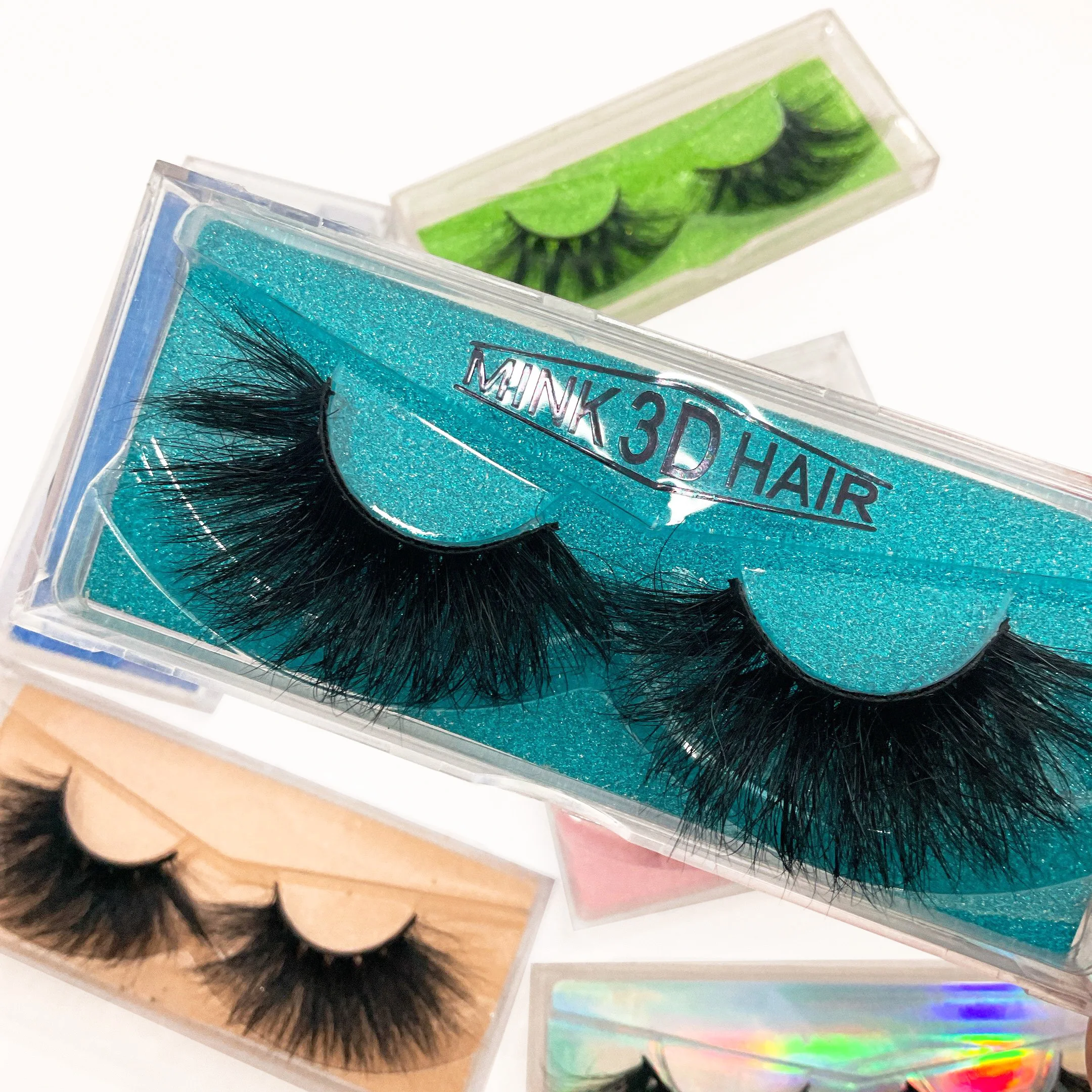 

Wholesale hand made 100% real mink lashes book dramatic fluffy mink eyelashes 5d 25mm mink eyelashes, Black