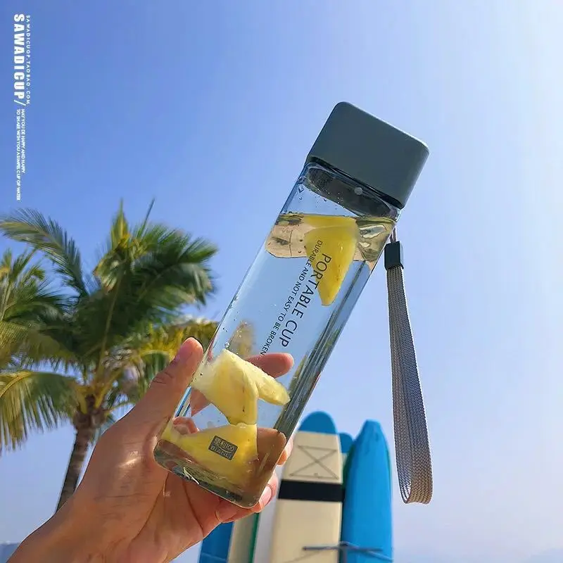 

New Square Frosted Plastic Water Bottle Portable Transparent Bottle Fruit Juice Leak-proof Outdoor Sport Travel Camping Bottle, Four color