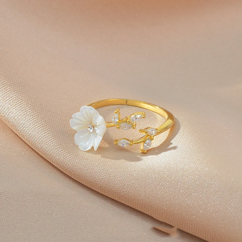 

Anillo De Flores 2022 New Design Brass Flower Ring Gold Plated Index Finger Anello Di Fiori Temperament Flower Ring