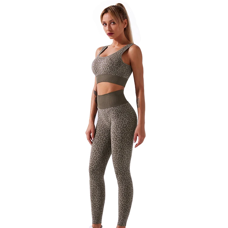 

NEW Women Yoga Outfits 2 Piece Set Workout Athletic Leopard Print Leggings and Sports Bra Gym Clothes Yoga Set