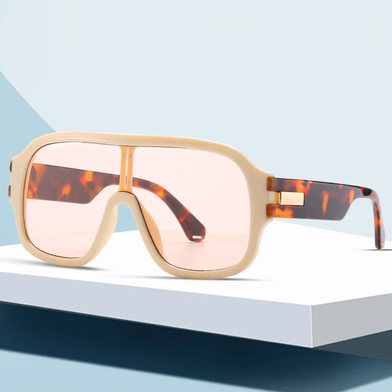 

Wholesale Fashion Oversize Unisex Luxury Big Shades Sun Glasses Sunglasses, Custom colors