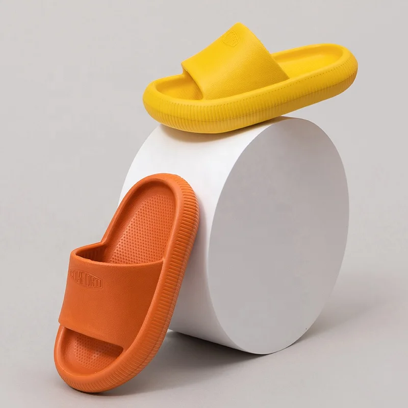 

UTUNE Slides EVA Soft Quick-drying Bathroom Slippers Non-slip Platform Sandals Women Men Shower Slides Slippers, Multi color