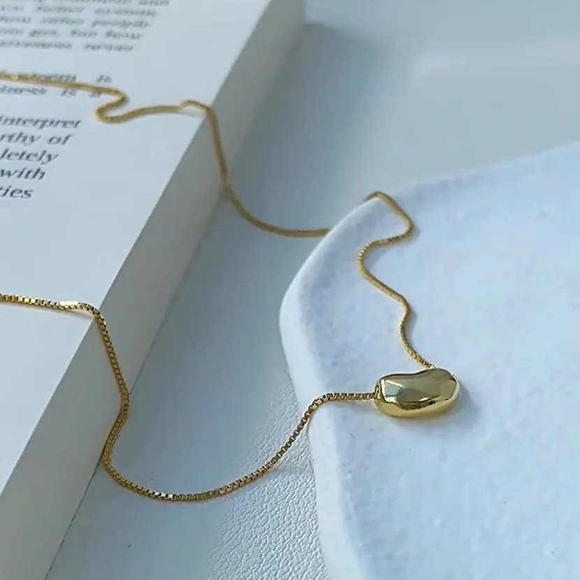 Fine Jewelry 925 Sterling Silver Minimalist Bean Pendant Necklace for Women 18K Gold Plated Collarbone Chain Silver Necklace
