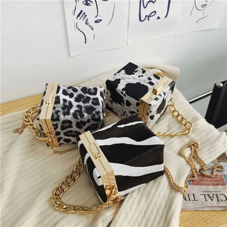 

2021 new crossbody bag chain animal print purse pattern cow pattern purse leopard bag handbag women