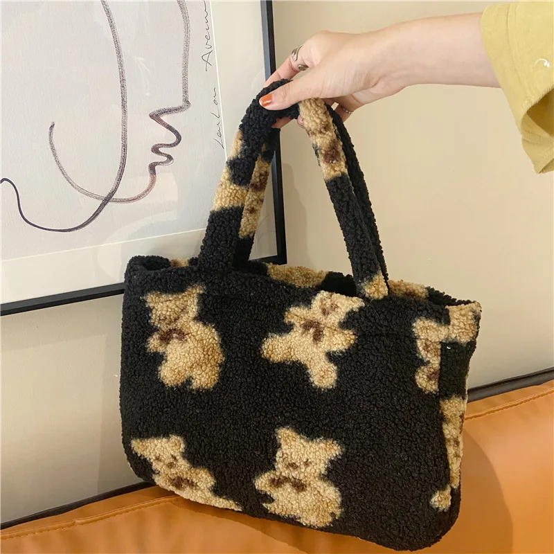 

2020 Fashion Bear Pattern Purse Ladies Shopping Shoulder Bags Soft Faux Fur Handbag for Women, Colorful