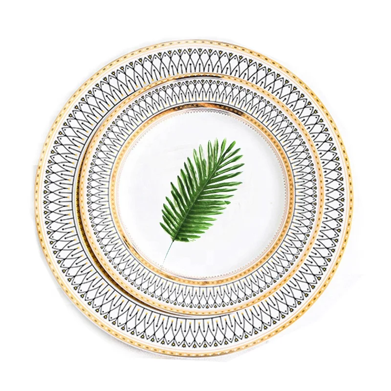 

Wholesale Bone China Dinner Set Elegant Ceramic Porcelain Luxury 2021 Gold Dinnerware Side Plate Set for Banquet Wedding Party