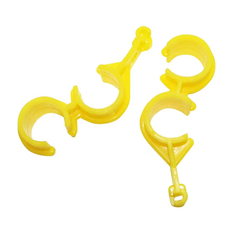 

100 PCs Chicken Drinking Fountain "S" Hooks Poultry Drinking Plastic Pipes S Clips Clamp Hook