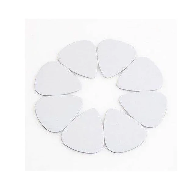 

Gloss White Blank Dye Sublimation Aluminum Printable Personalized Guitar Picks 28x32mm Double Side Printing Guitar Picks