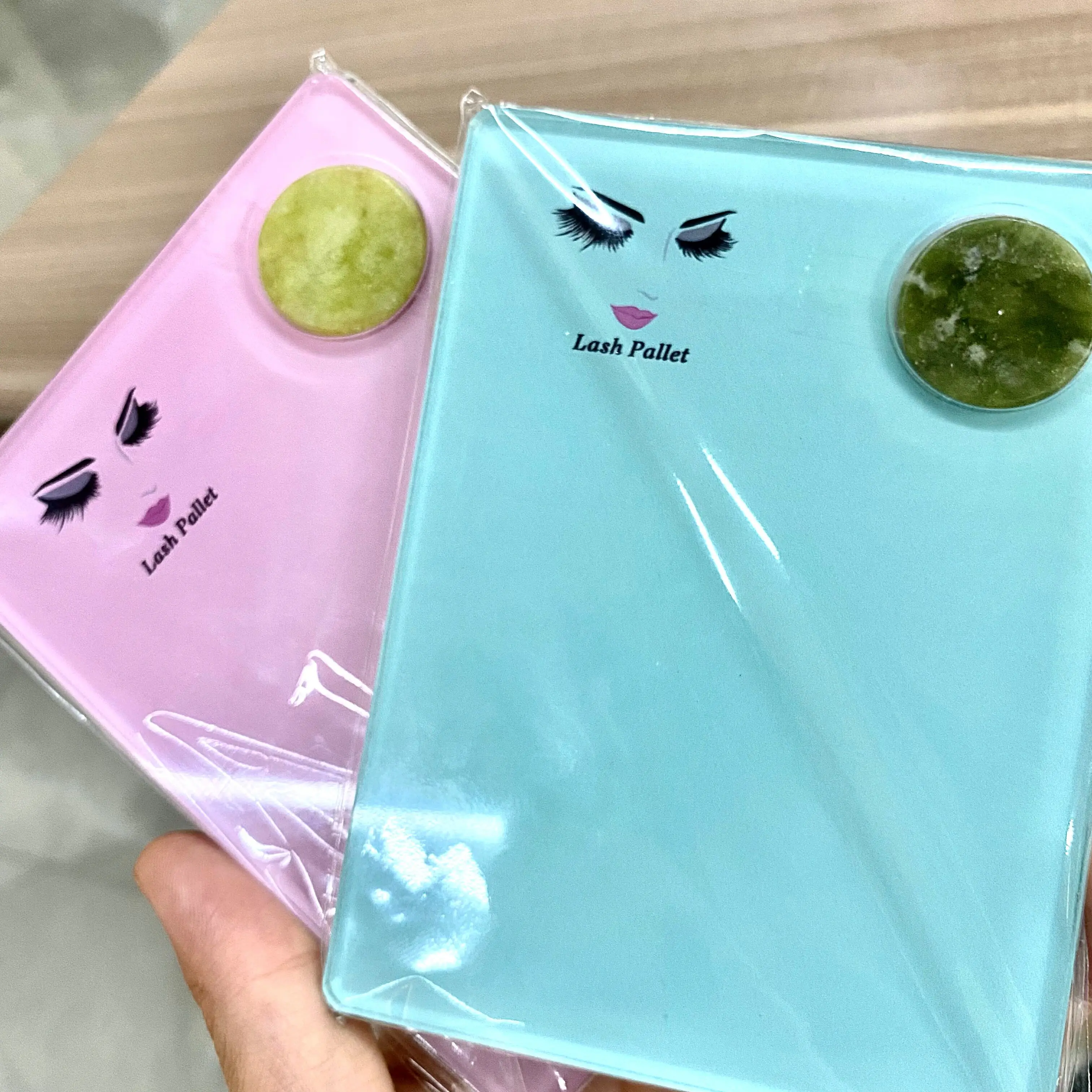 

eyelash tools private logo eyelash tile holder crystal lash pallet Double Layers Lash Tile with jade stone pink glass lash tile, Pink, blue, white