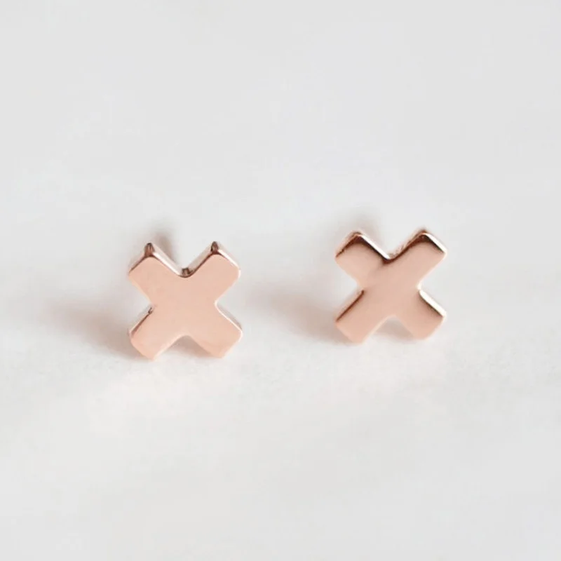 EManco Women's Luxury Stainless Steel Silver Plated Gold Geometric Stud Earrings-Trendy Wedding Party & Anniversary Gift