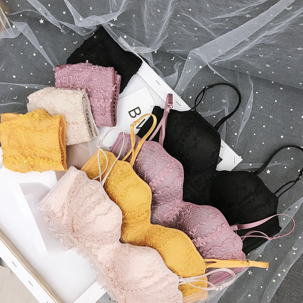 

New lace gathered bra set ladies seamless Wire Free breathable bra, Customizable