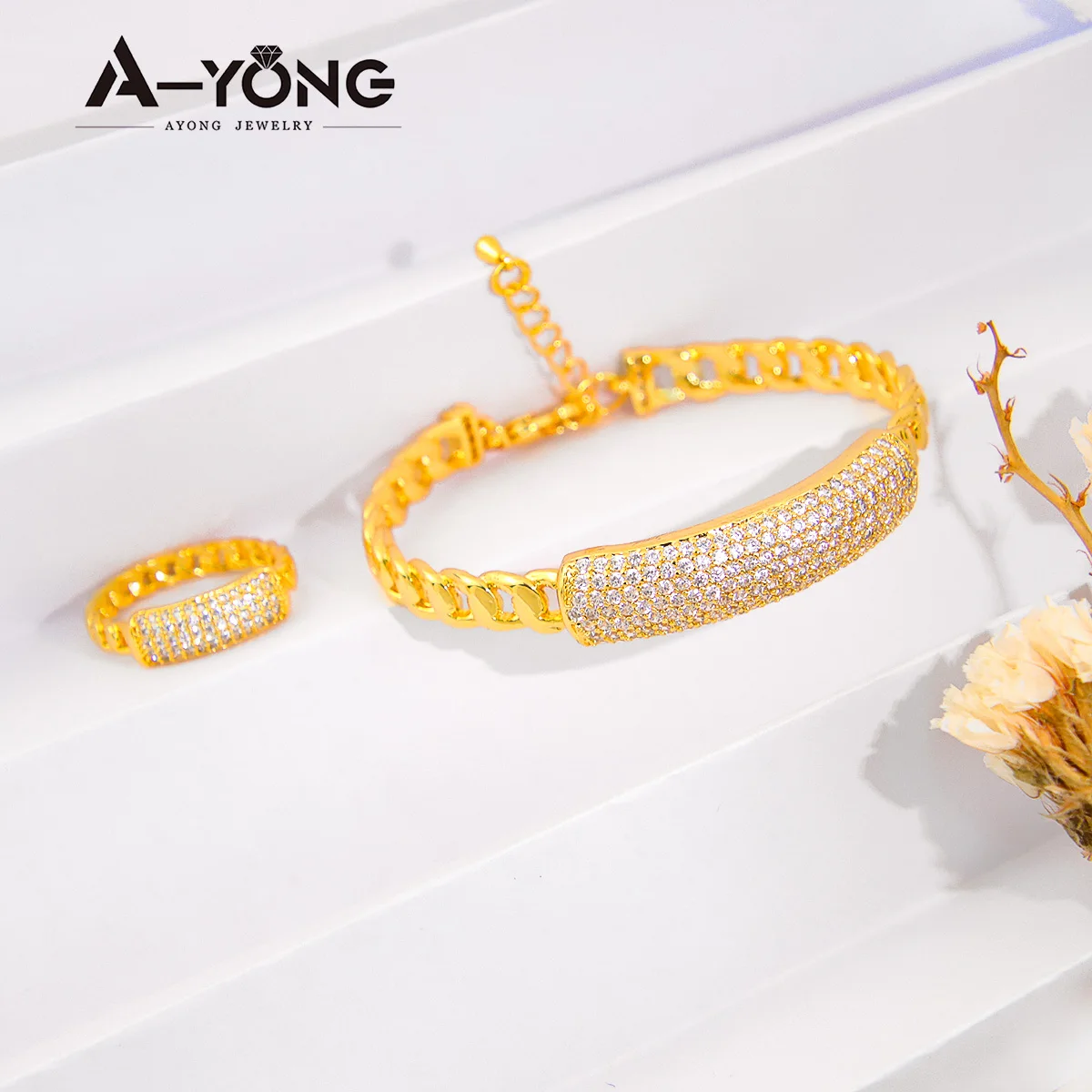 

New Arrival Gold Plated Jewelry Sets Cuban Links Cubic Zirconia Jewelry Bracelet and Ring Set