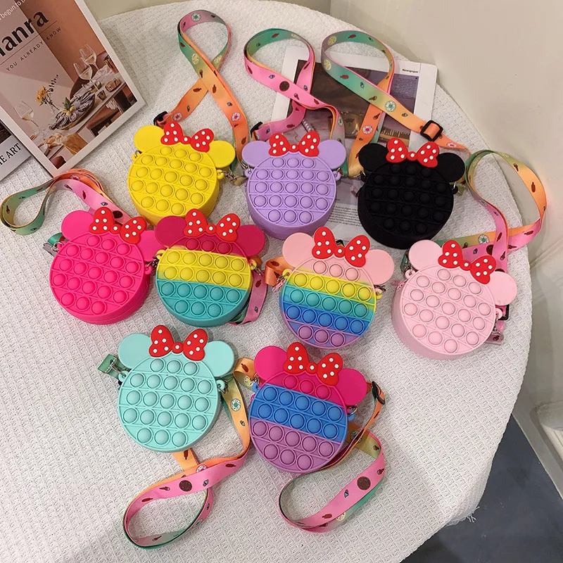 

Best Selling Silicone Messenger Bag To Release Stress Cute Children's Cartoon Bow Fidget Bag