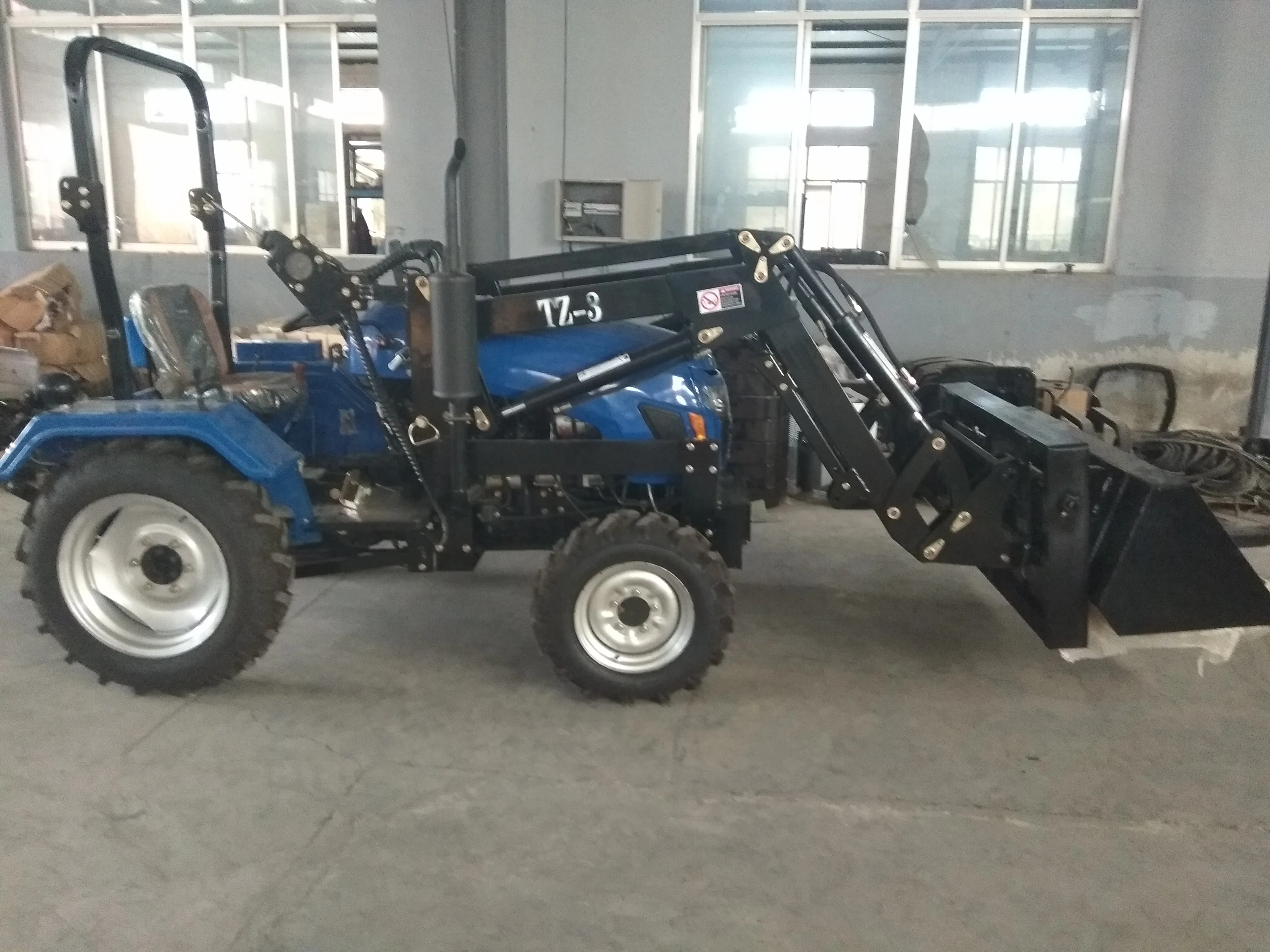 Tractor with fork-1.jpg