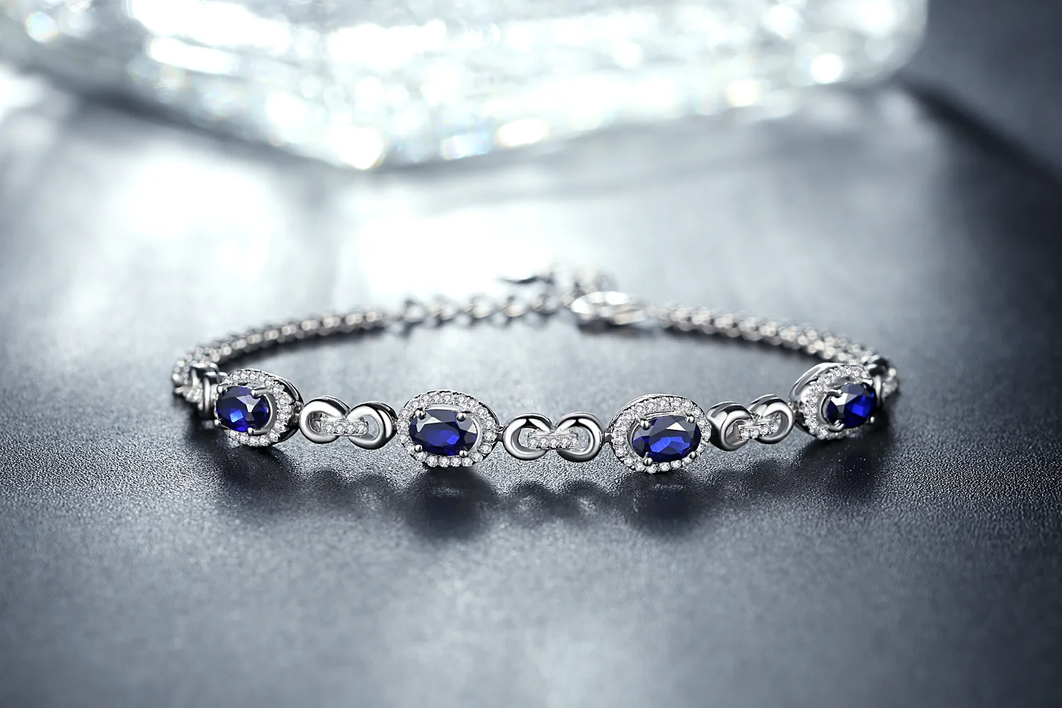 High quality Blue Zircon ladies luxury vintage jewelry bracelet(图1)