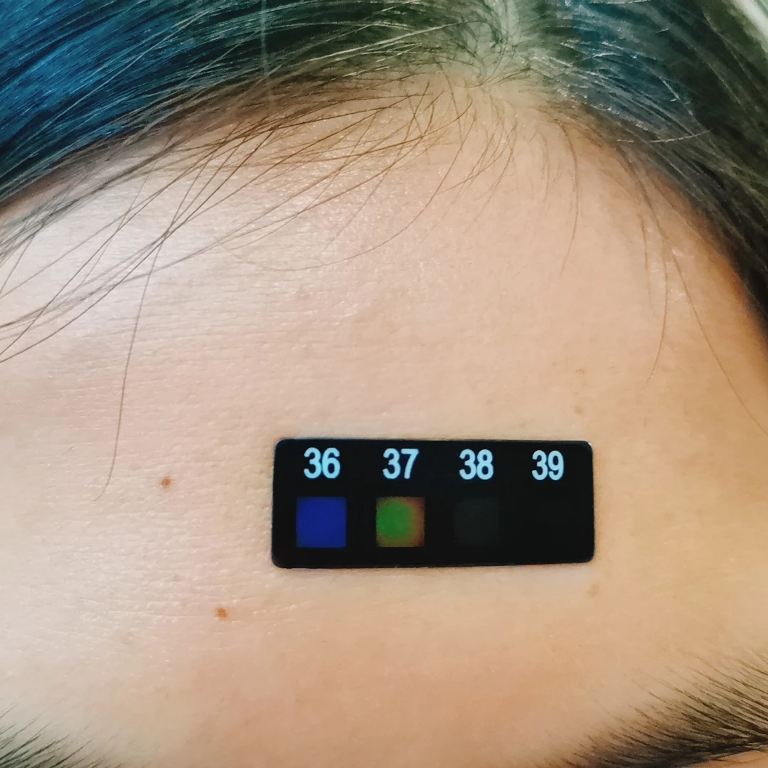 

35-40C 36-39C Sticker Feverscan LCD Thermometer Strip Forehead