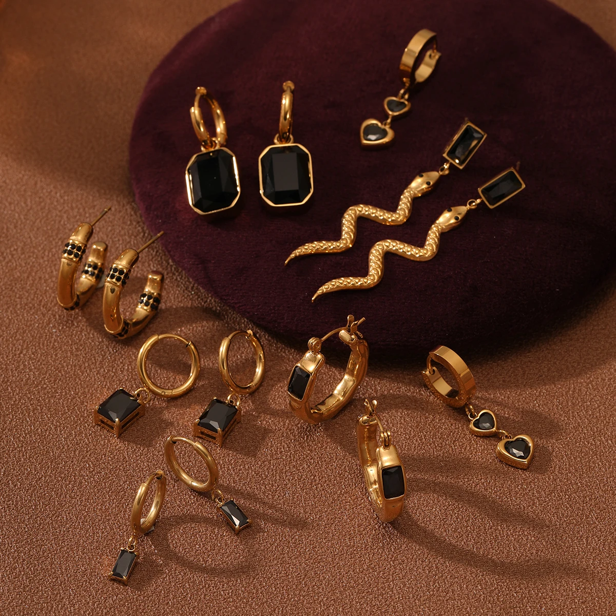 

Black zircon glass cz diamond snake drop earrings 18k gold plated stainless steel hoop earrings titanium jewelry mix