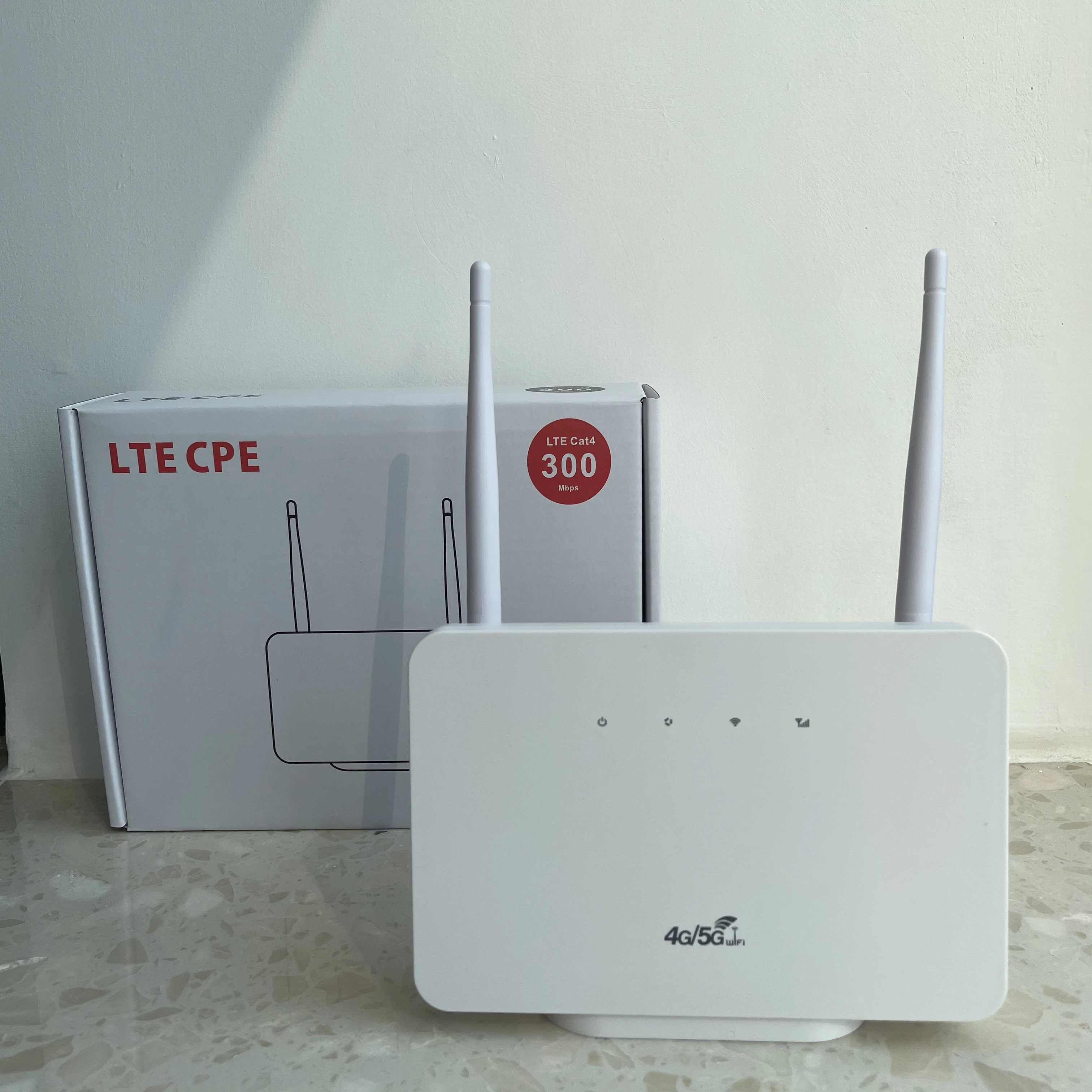 

Universal Unlocked 4G LTE CPE Router Modem RJ45 LAN WAN External Antenna WiFi Wireless Hotspot with Sim Card Slot PK B593, White