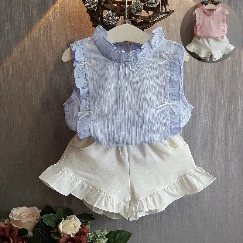 

Hot sale little girls clothes set boutique summer girls ruffle sleeveless shirt and shorts 2 pcs clothes set, Picture shows
