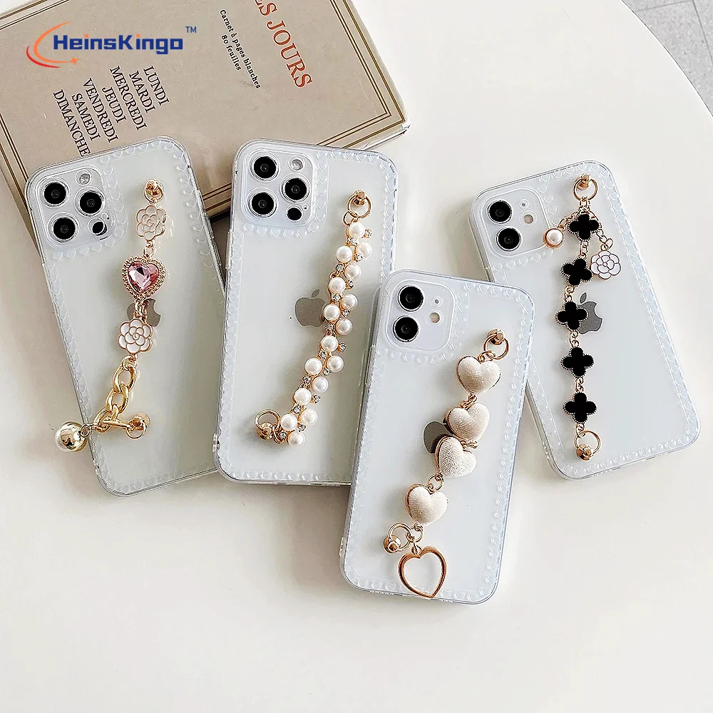 

Transparent Pearl Love Chain Wristband Case for IPhone 13 12 Pro Max Mini XR X XS 7 8 Plus 9 Cute Phone Cover Luxury Coque Funda