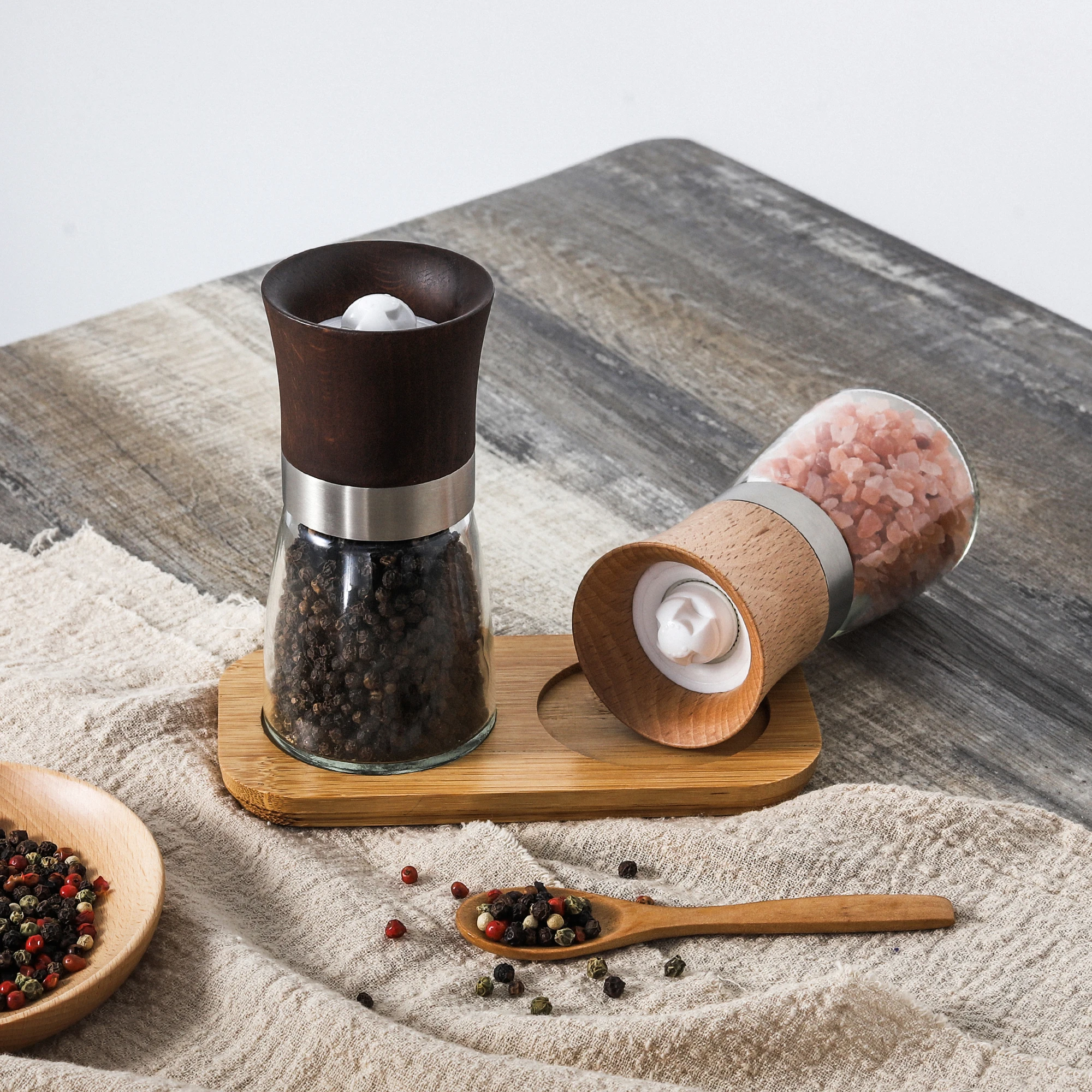 

Commercial Manual Adjustable Ceramic Burr Dry Spice and Herb Mills Grinder Salt and Pepper Grinder Set