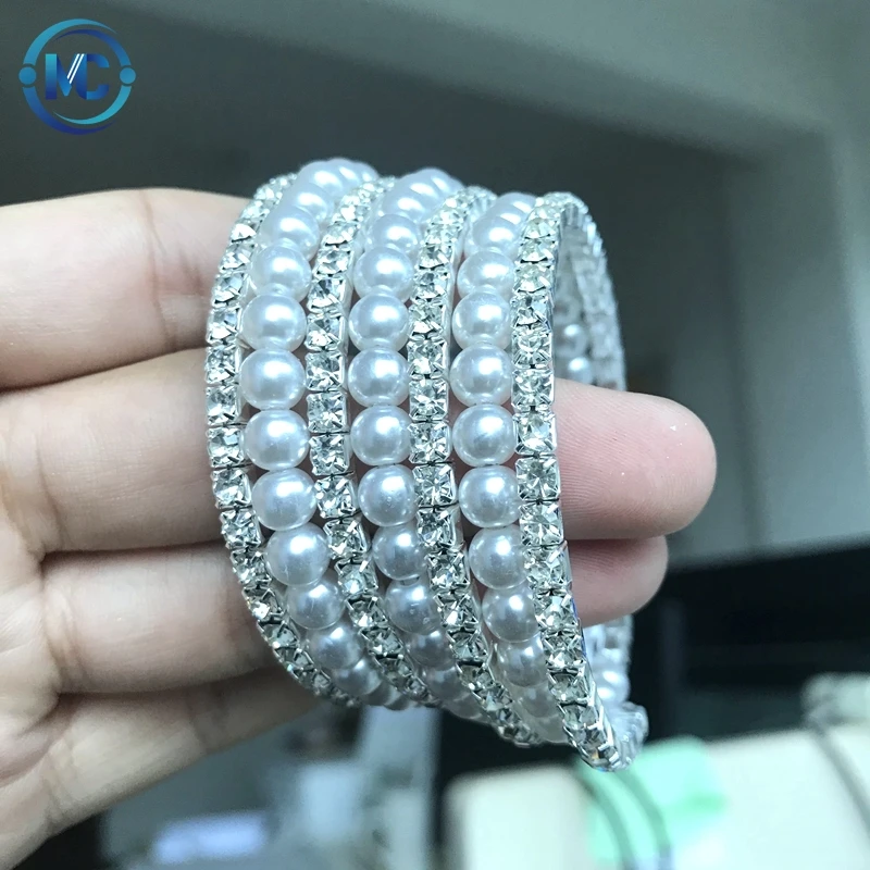 

Multi Layers Flexible Bangle Women's Pearl Crystals Fashion Rhinestone Bracelet and Bangle for GIRLS