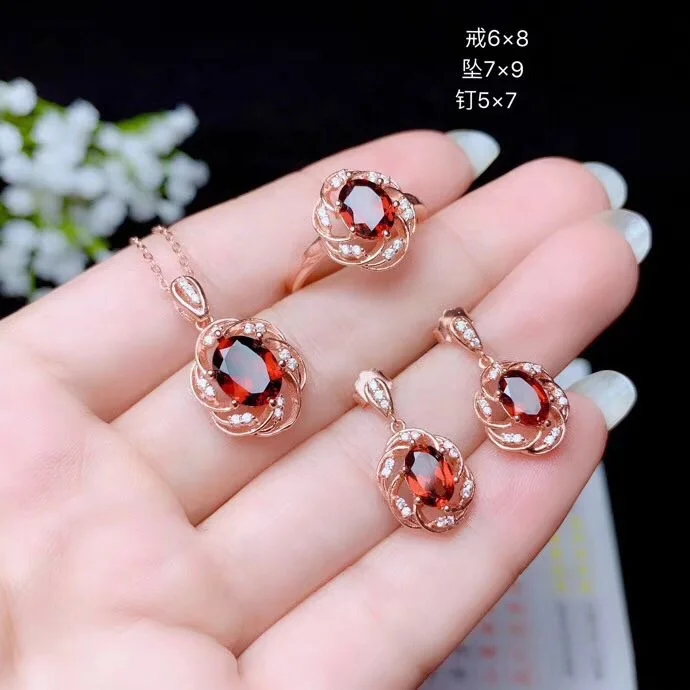 

Red Crystal Ruby Gemstones Diamonds Drop Earrings Pendant Necklaces Rings Jewelry Sets Women Rose Gold Color Party Accessories, Picture shows
