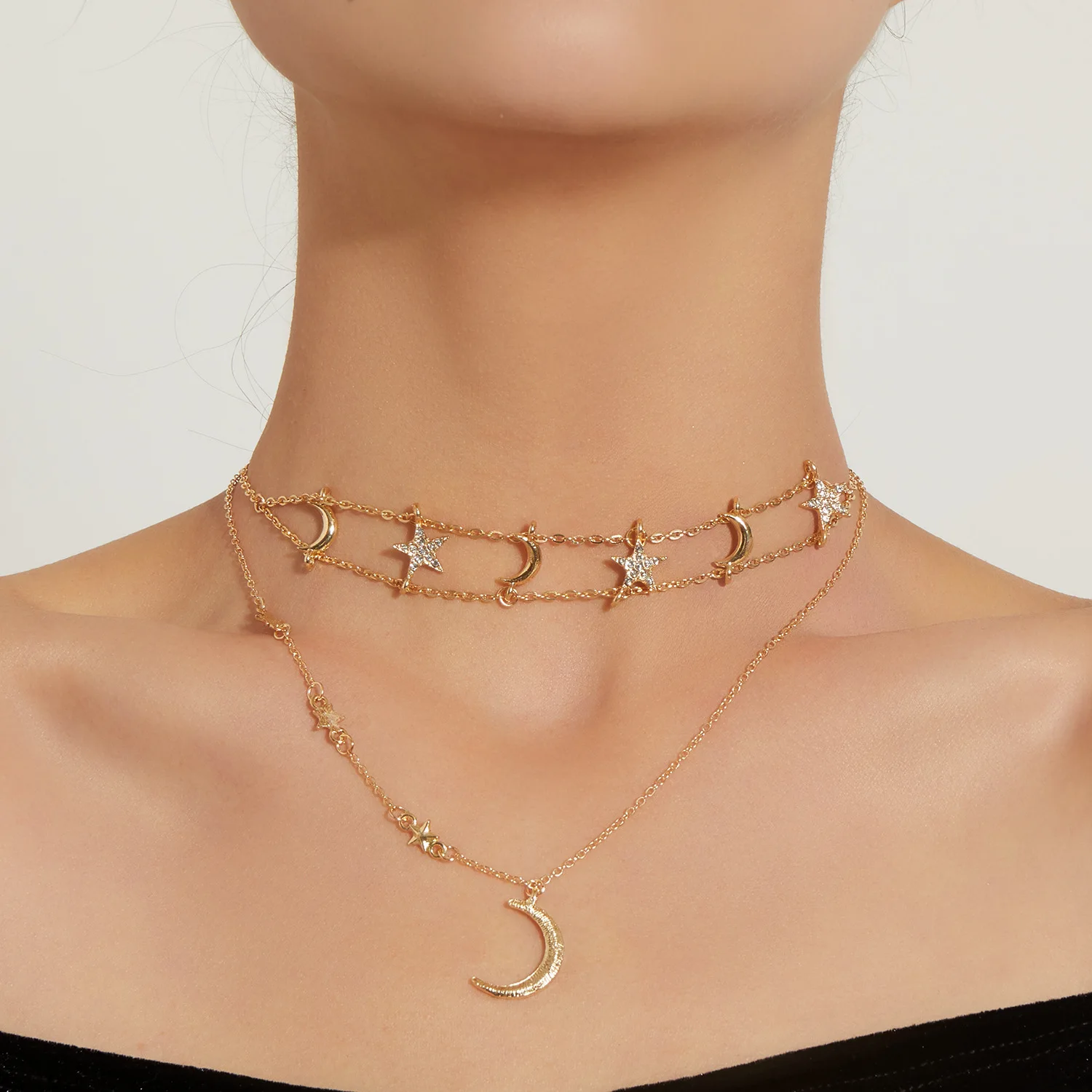 

Personality multi layer Crescent Moon And Stars Choker Necklace, As pic
