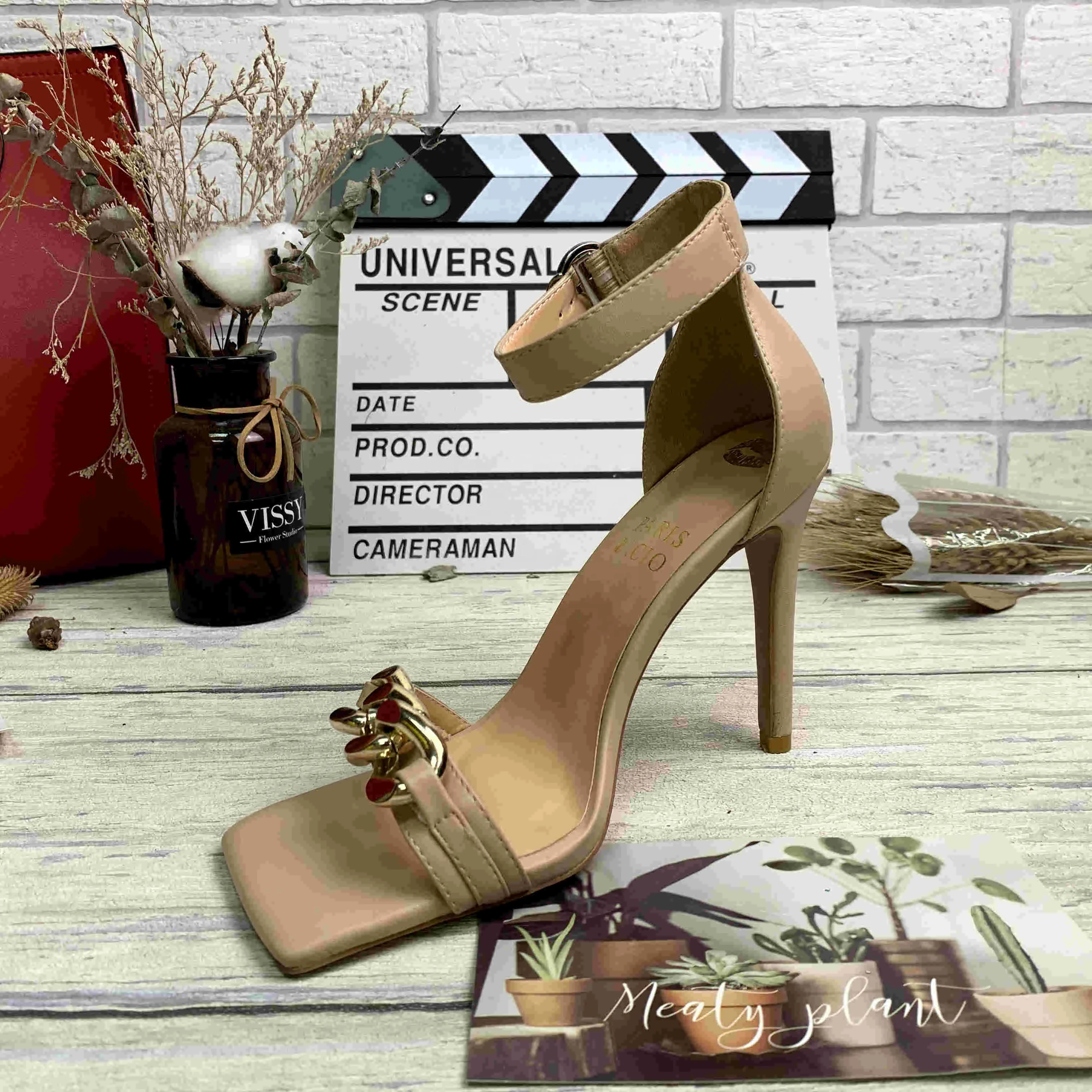 

Spring new metal jewelry decoration square head buckle stiletto high heel women's shoes European and American large size, Black beige pink