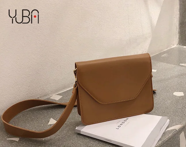 

bags women handbags ladies 2021Hong Kong style retro soft leather women jelly crossbody purses for women, Customized color