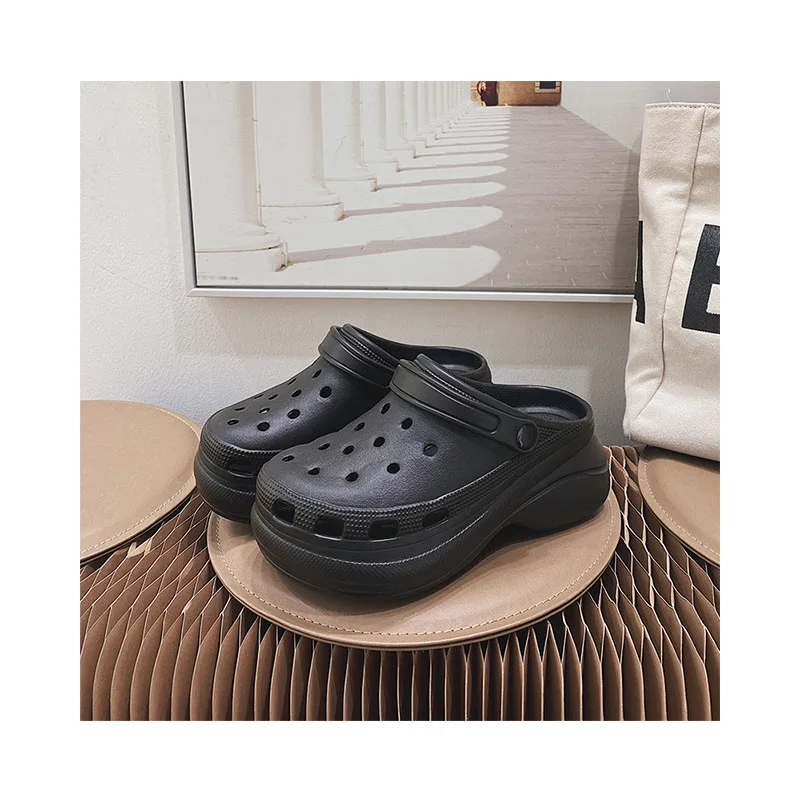 

Custom Logo Black Chunky Women Wholesale Croc Black Croc Shoes Platform 7 CM Garden Clogs Black Platform Clogs Croc Platform