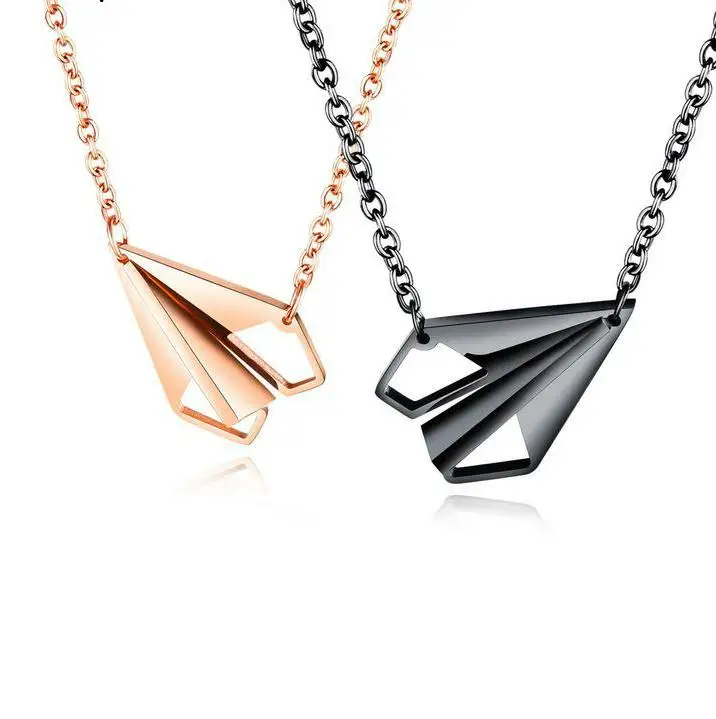 

Hip Hops Punk Gold Plated Love Plane Pendant Necklace Titanium Steel Link Chain Heart Shape Paper Airplane Necklace For Couples