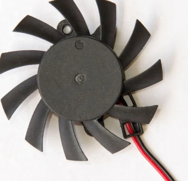 

80mm DC 12V 4Pin 0.3A Cooler Fan Replacement Graphics Video Card Cooling Fans