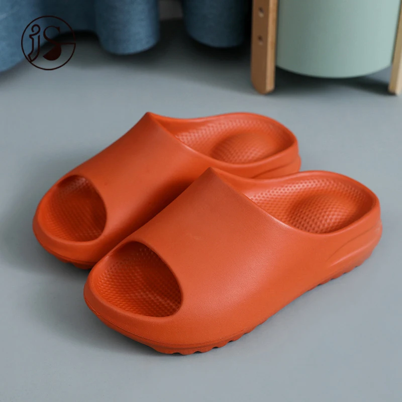 

Wholesale 2021 fashion casual slides for men comfort soft EVA sandals cushioning lightweight slides men, Customized color