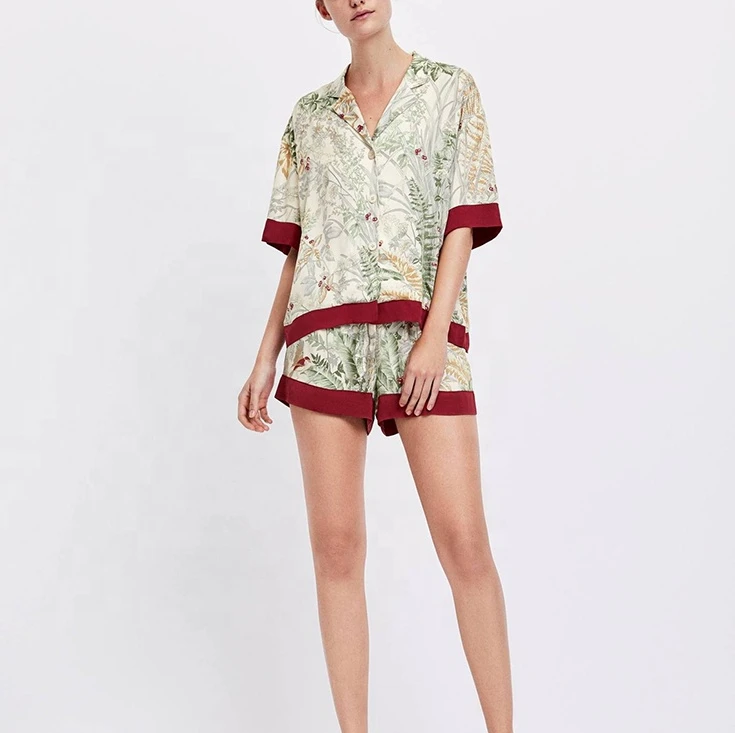 

Wholesale Floral Silk Set Sleepwear Viscose Short Women Pajamas, Shown
