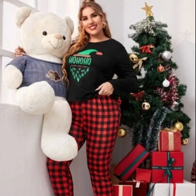 

Print Christmas 2021 And Gingham Print PJ Set