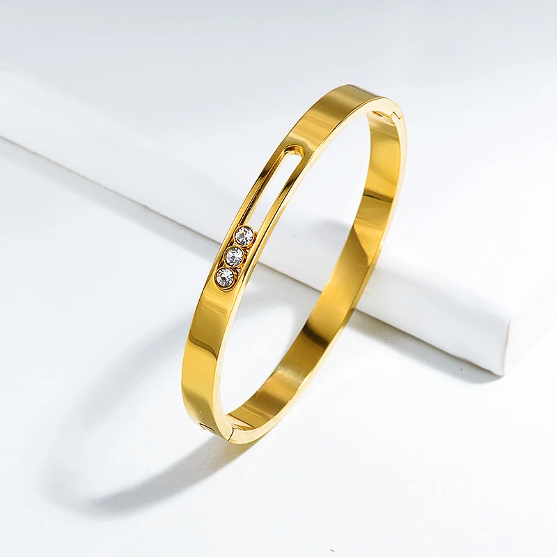 

BAOYAN Fashion Gold Plated Stainless Steel Zircon Women Bangle, Gold color