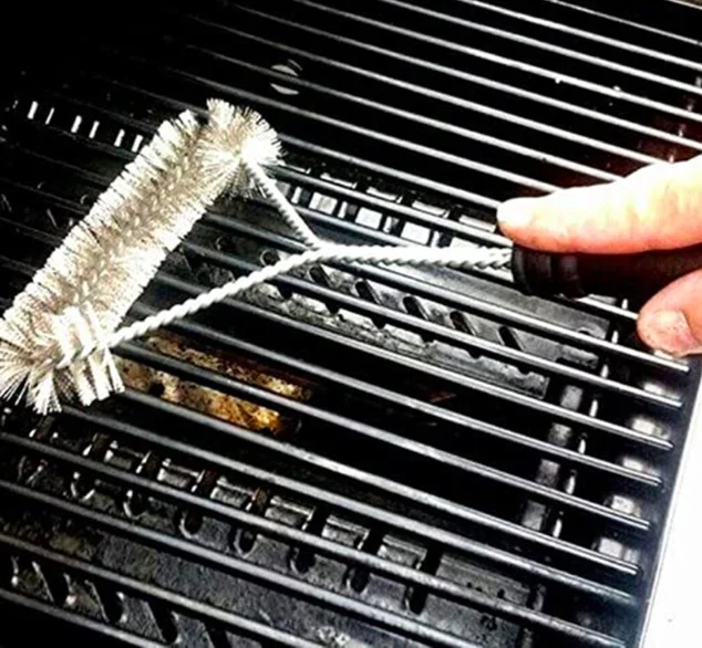 

Bbq Grill Barbecue Kit Cleaning Brush Stainless Steel Cooking Tools Wire Bristles Triangle Cleaning Brushes, Silver