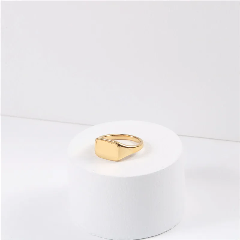 

High End 18K Plain Geocut Finger Rings for Women Stainless Steel Design Jewelry